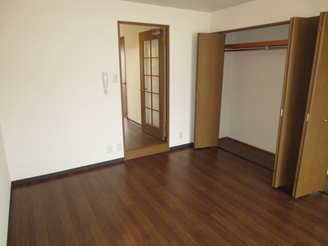 物件内観写真5　(居室)