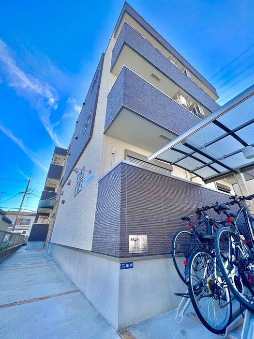 物件外観写真1　(外観写真)