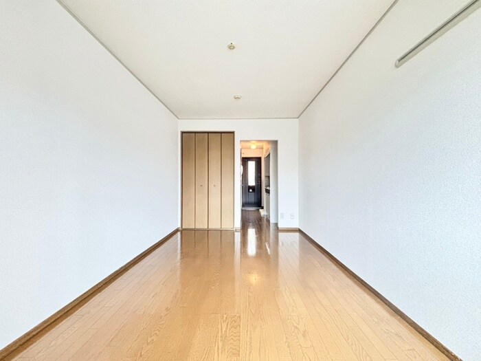 物件内観写真6　(居室)