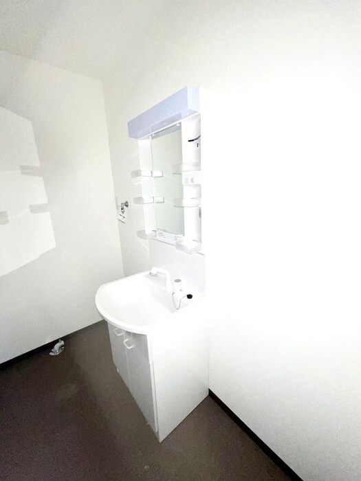 物件内観写真11　(洗面)