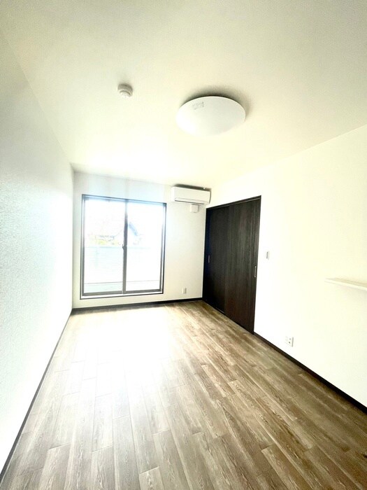 物件内観写真17　(居室)