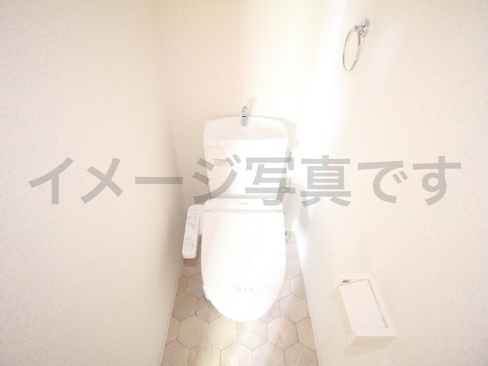 物件内観写真12　(トイレ)