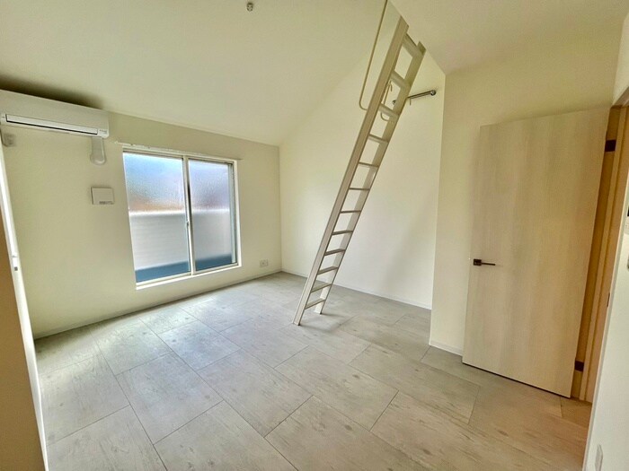 物件内観写真6　(居室)