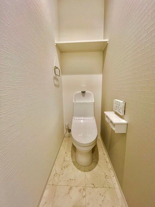 物件内観写真9　(トイレ)