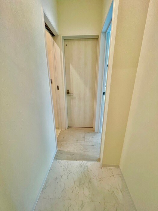 物件内観写真10　(廊下)