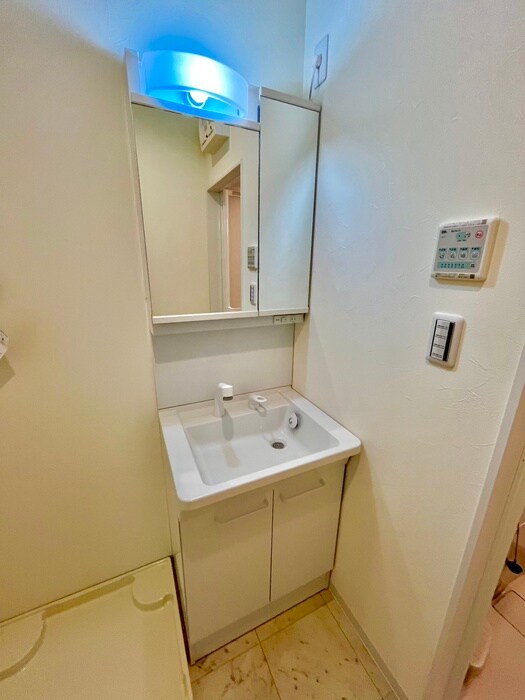 物件内観写真17　(洗面)