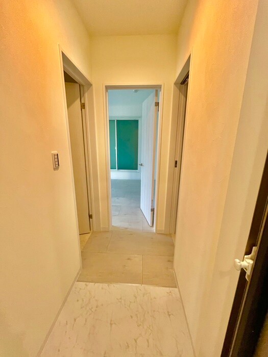 物件内観写真17　(廊下)