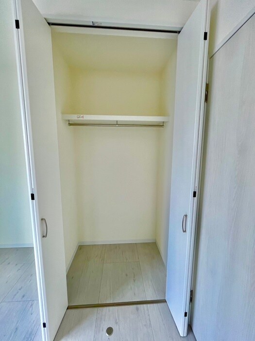 物件内観写真18　(収納)