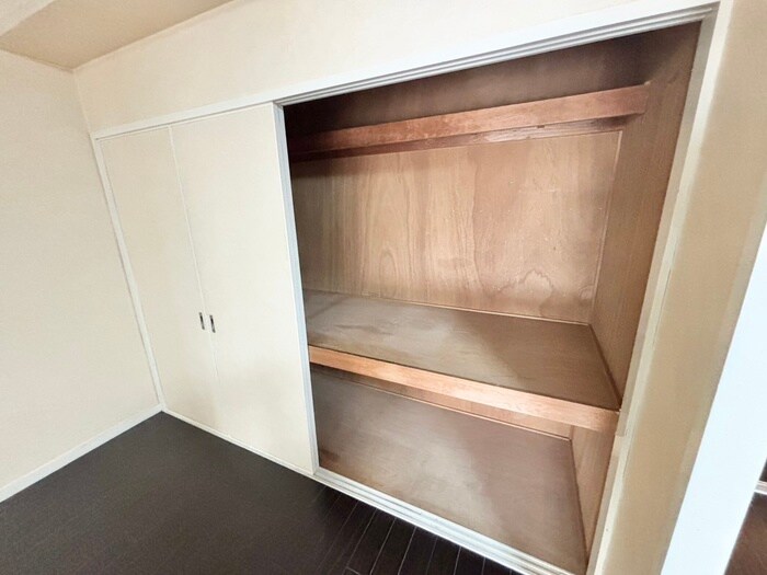 物件内観写真13　(収納)