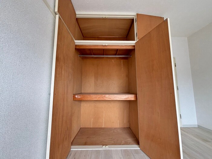 物件内観写真10　(収納)