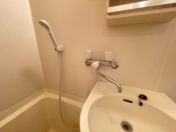 物件内観写真12　(洗面)