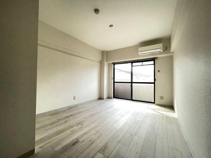 物件内観写真14　(居室)