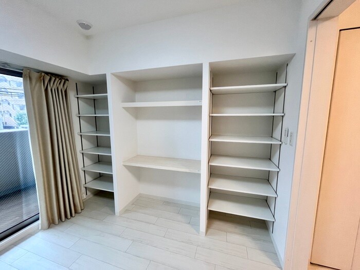 物件内観写真10　(洗面)