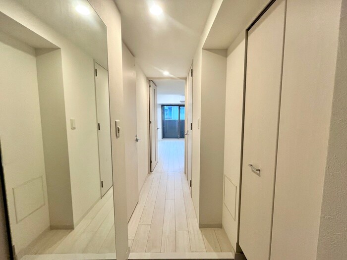 物件内観写真21　(廊下)