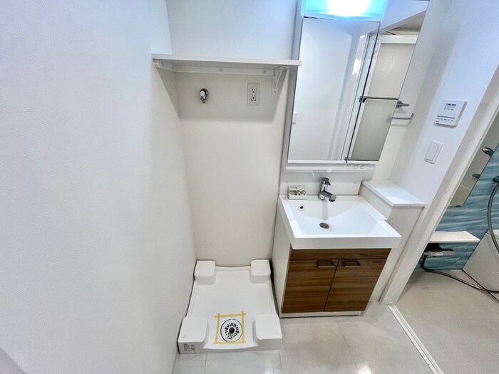 物件内観写真21　(洗濯機置場)