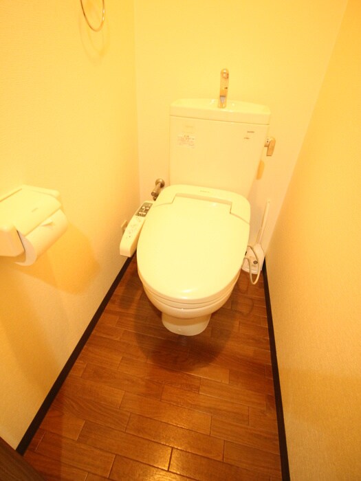 物件内観写真9　(トイレ)