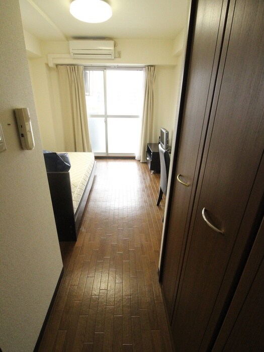 物件内観写真9　(廊下)