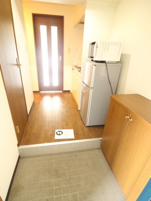 物件内観写真10　(廊下)