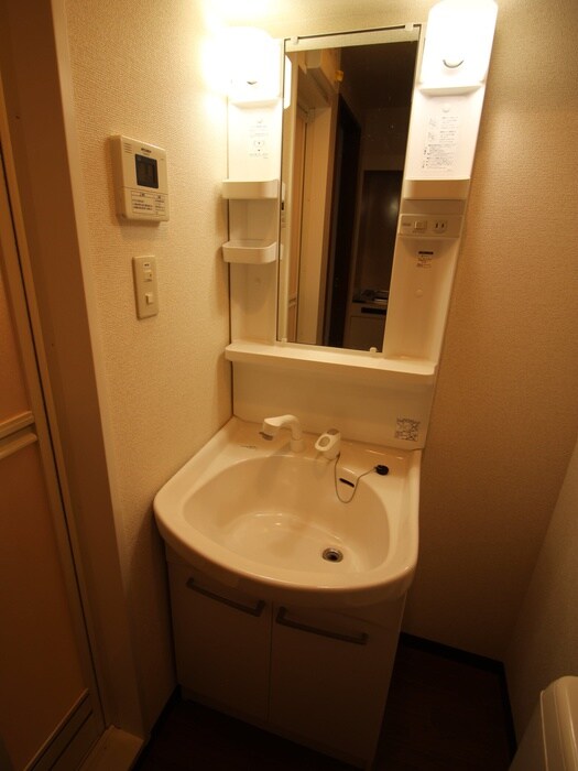 物件内観写真10　(洗面)