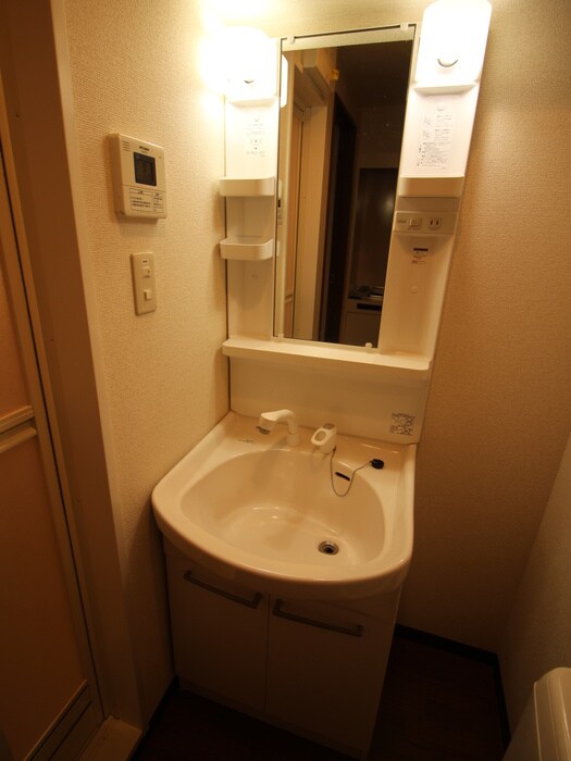 物件内観写真11　(洗面)