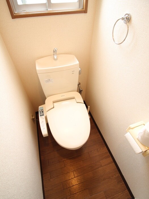 物件内観写真12　(トイレ)