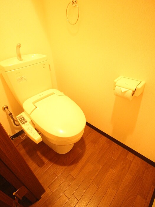 物件内観写真14　(トイレ)