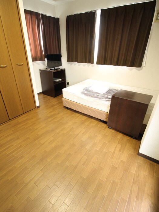 物件内観写真15　(居室)