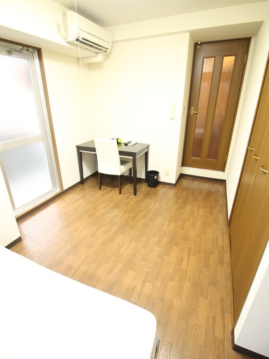 物件内観写真17　(居室)