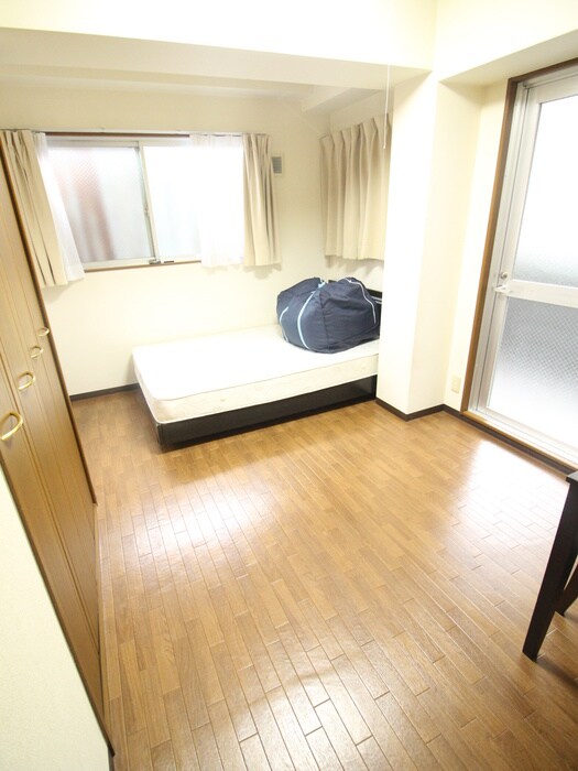 物件内観写真19　(居室)