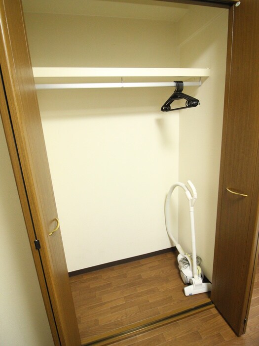 物件内観写真20　(収納)