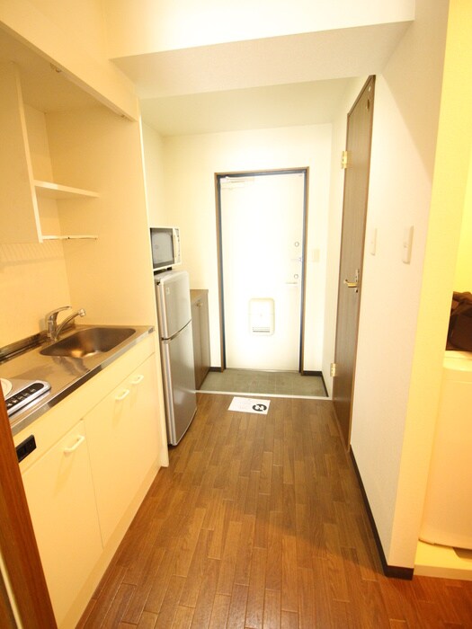 物件内観写真20　(廊下)