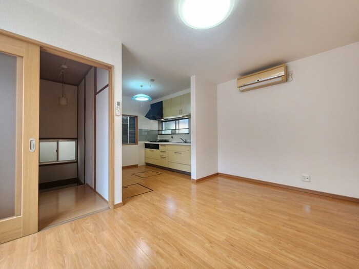 物件内観写真7　(居室)