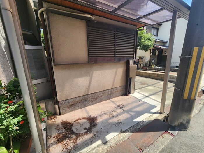 物件外観写真3　(駐輪場)