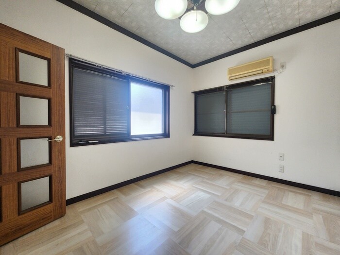 物件内観写真18　(居室)