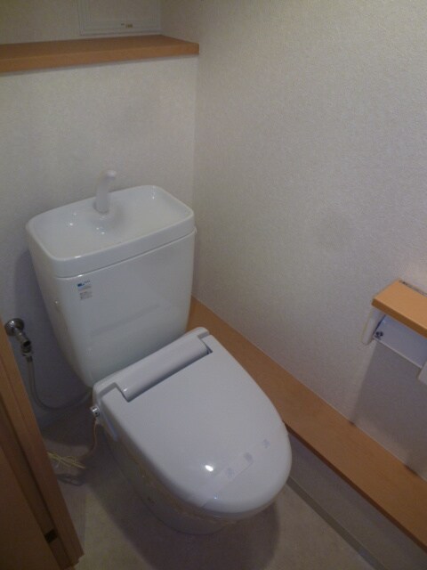 物件内観写真7　(トイレ)