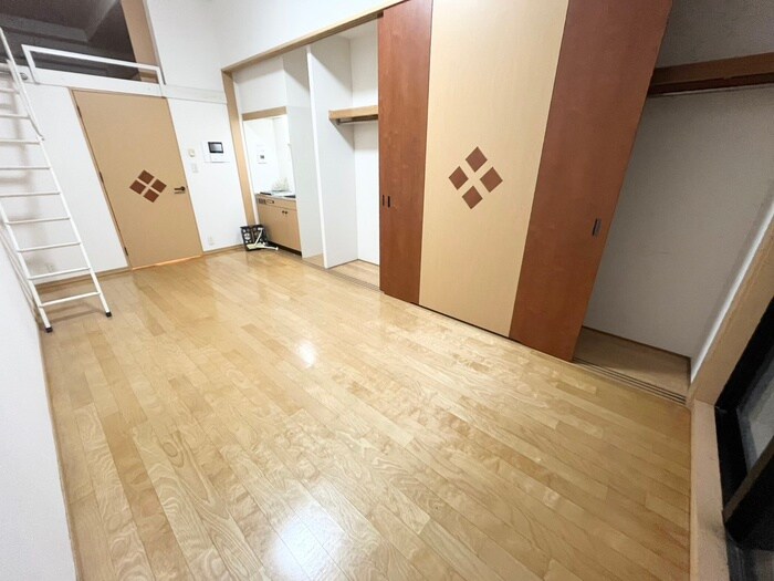 物件内観写真14　(居室)