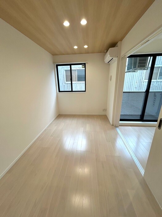 物件内観写真11　(居室)