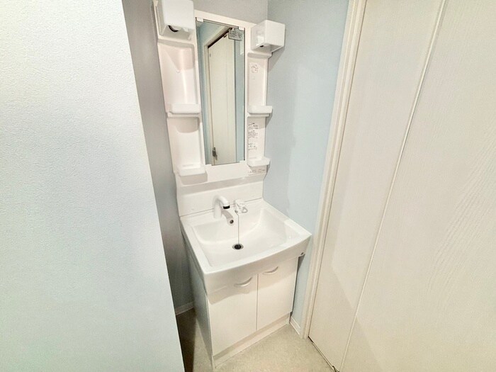 物件内観写真16　(洗面)