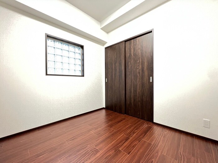 物件内観写真12　(居室)