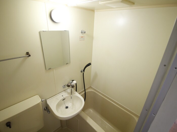 バス／シャワールーム等