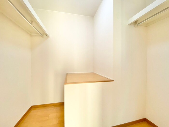 物件内観写真13　(洗面)