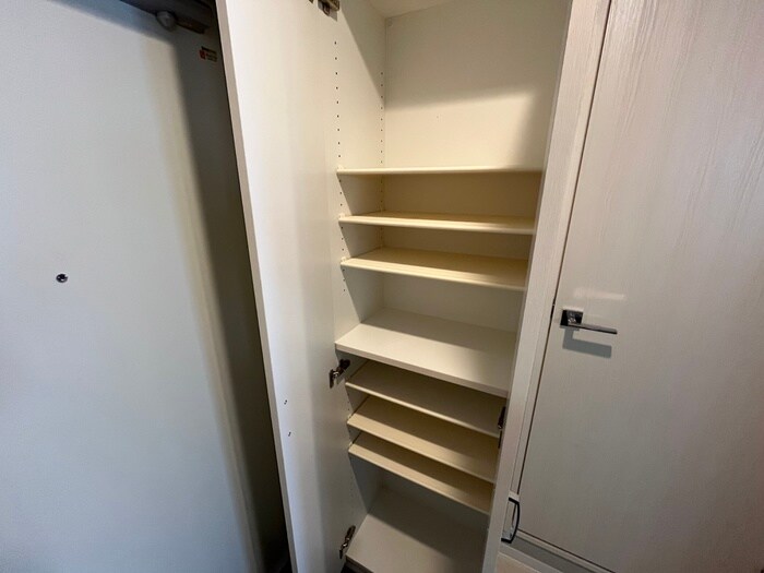 物件内観写真19　(靴箱)