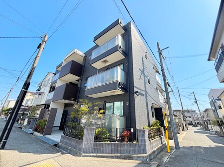 ジュネス西宮北口外観写真