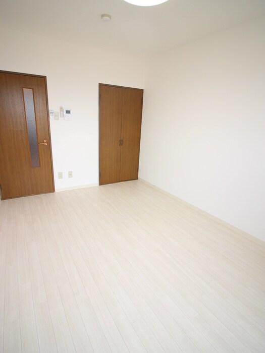 物件内観写真21　(居室)