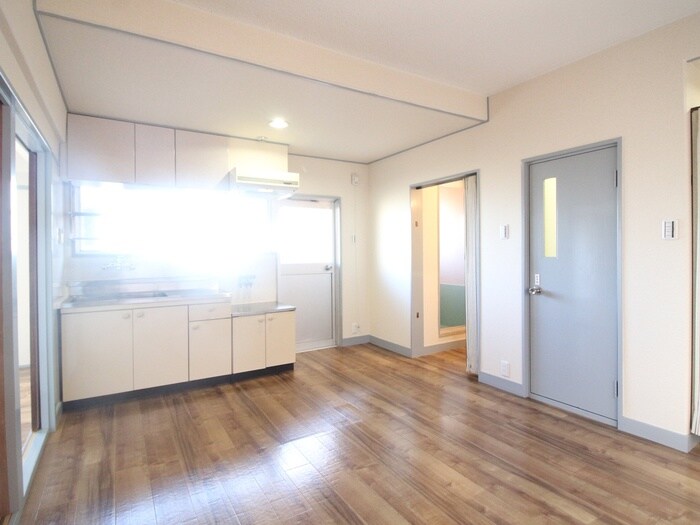 物件内観写真8　(内観写真)