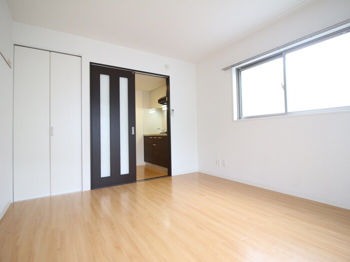 物件内観写真18　(居室)