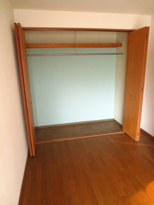 物件内観写真10　(収納)