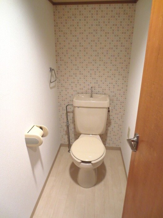 物件内観写真11　(トイレ)