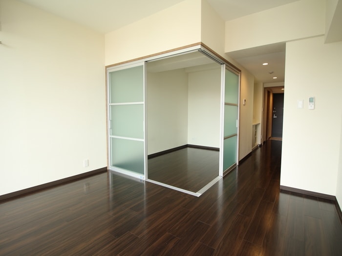 物件内観写真4　(居室)