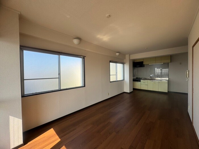 物件内観写真13　(居室)